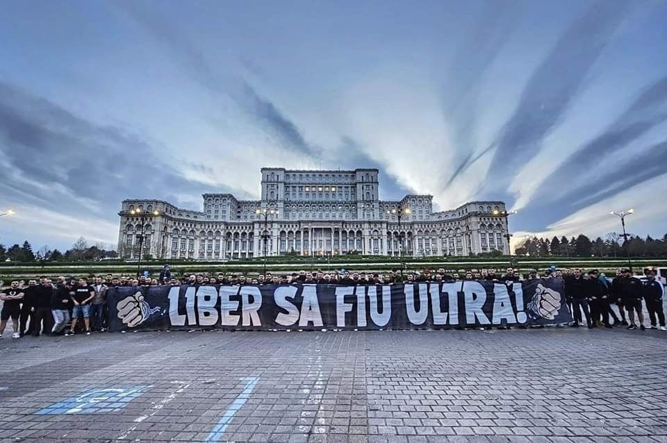 Ultrașii de la Steaua și Dinamo s-au unit după 12 ani și pun la cale un protest istoric: „Prea multe abuzuri!”