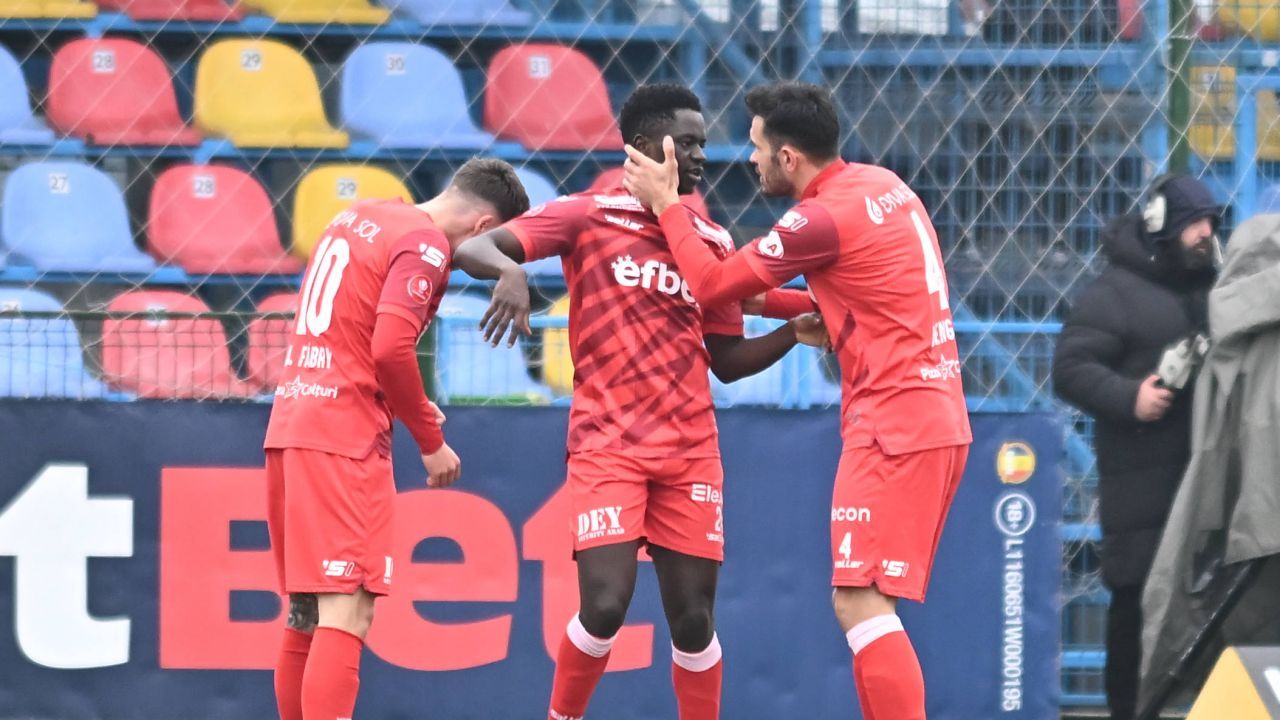 UTA Arad – FC Botoșani, LIVE TEXT de la 17:30 | Meci cu miză diferită pentru cele două echipe 