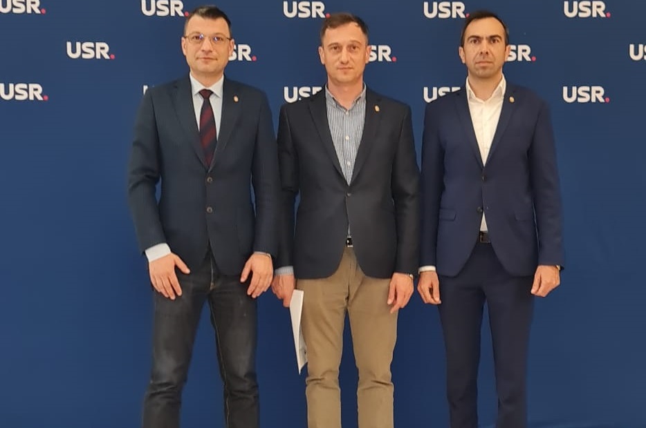 Proiect legislativ menit să susțină persoanele născute cu handicap grav depus de Parlamentarii USR