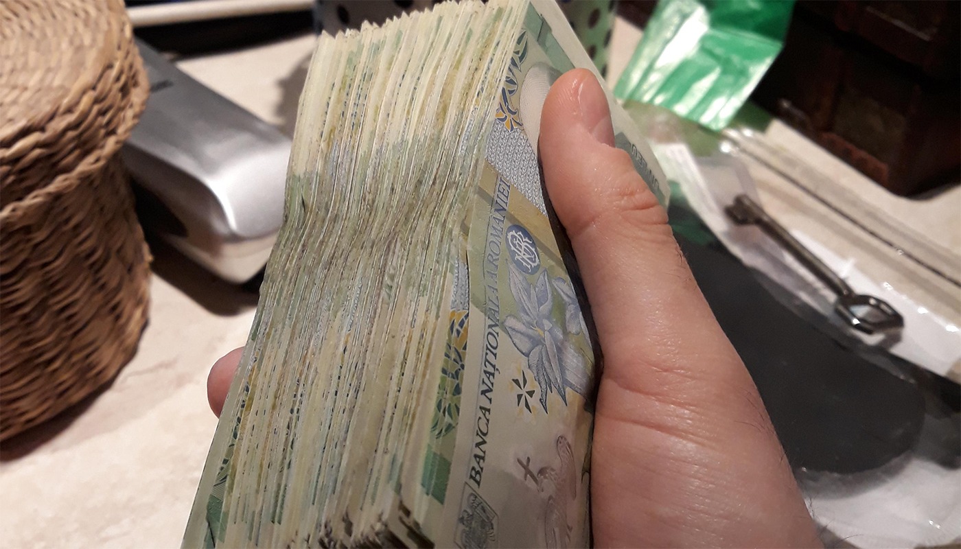 Cel mai tare truc de economie. Cum să câștigi 6.800 de LEI în 52 de săptămâni. Funcționează 100%