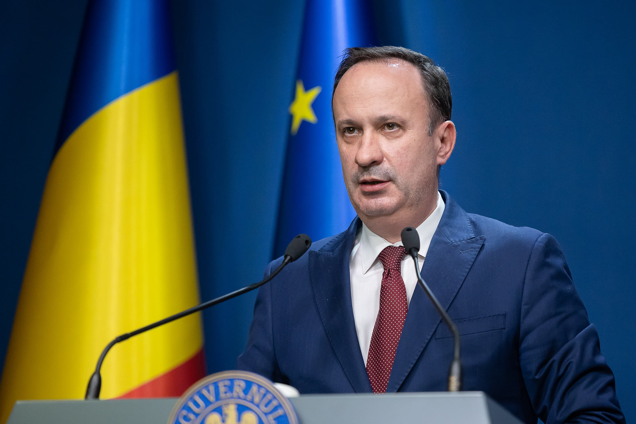 Adrian Câciu despre PROTESTUL sindicatului MIPE: Nivelul de salarizare este la nivelul maxim prevazut în grila de salarizare