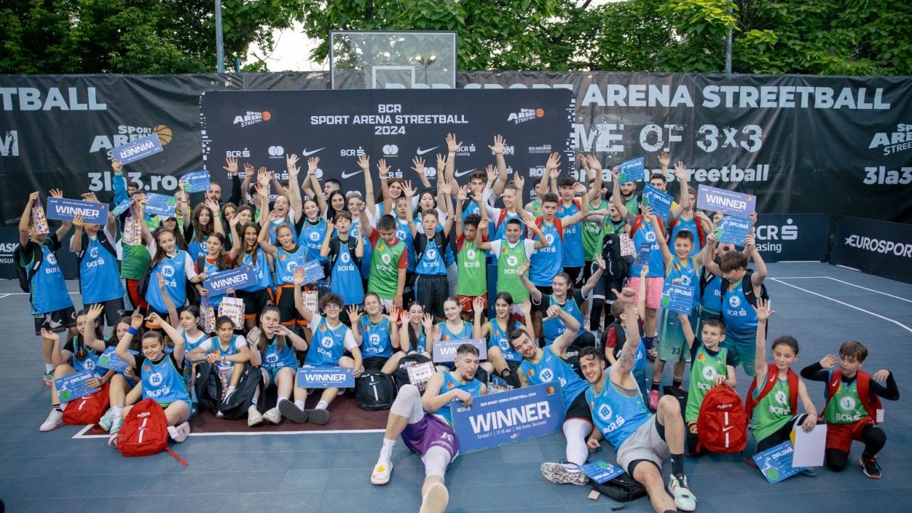 Dorul de baschet 3×3: Politehnica a fost luată cu asalt la prima etapă BCR Sport Arena Streetball. Campioni și pe teren, și la școală!