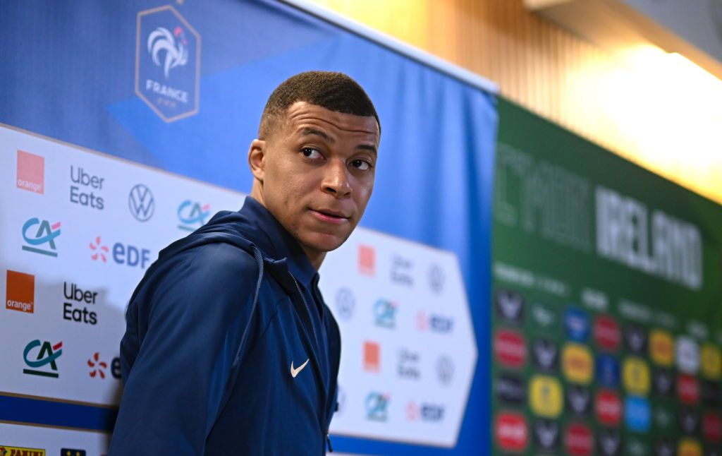 Controversa stârnită de anunțul făcut de Kylian Mbappe! Singura persoană importantă care nu a fost amintită de starul francez