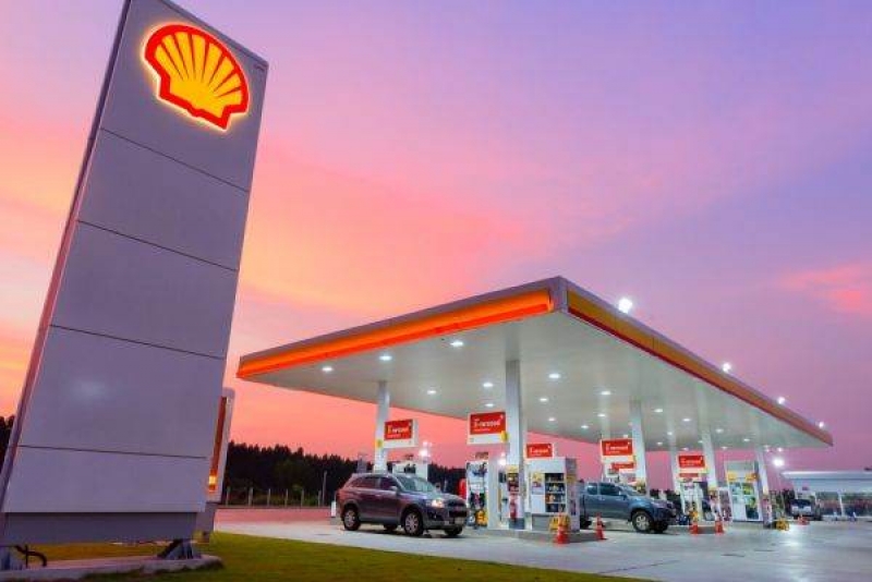 Profitul Shell a crescut neașteptat în plină tranziție verde: Companiile americanilor au luat-o în jos!
