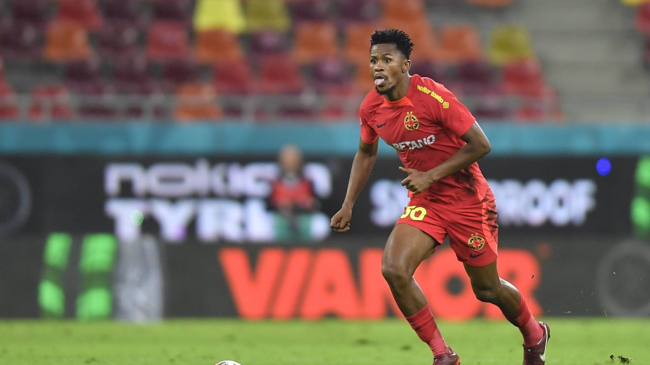 Ngezana i-a comparat pe fanii FCSB-ului cu cei de acasă: „Erau duri, te hărțuiau la fiecare meci!”