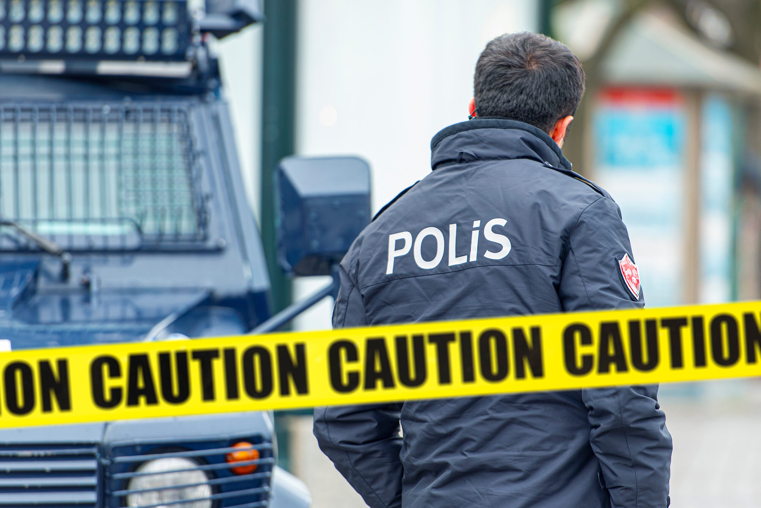 Trei morți după un schimb de focuri într-o cafenea din Istanbul