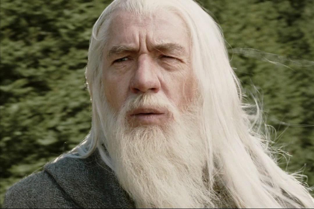 „Gandalf”, la spital după ce a căzut pe scenă, la Londra, în timpul unui spectacol/Ultimul mare rol al actorului Ian McKellen