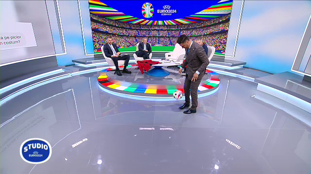 Ciprian Marica a acceptat o provocare inedită în direct! Fostul atacant a ținut ”duble” îmbrăcat la patru ace