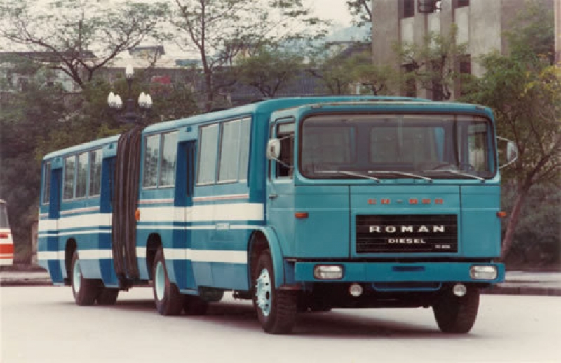 cel mai bizar autobuz fabricat la Brașov, pentru export