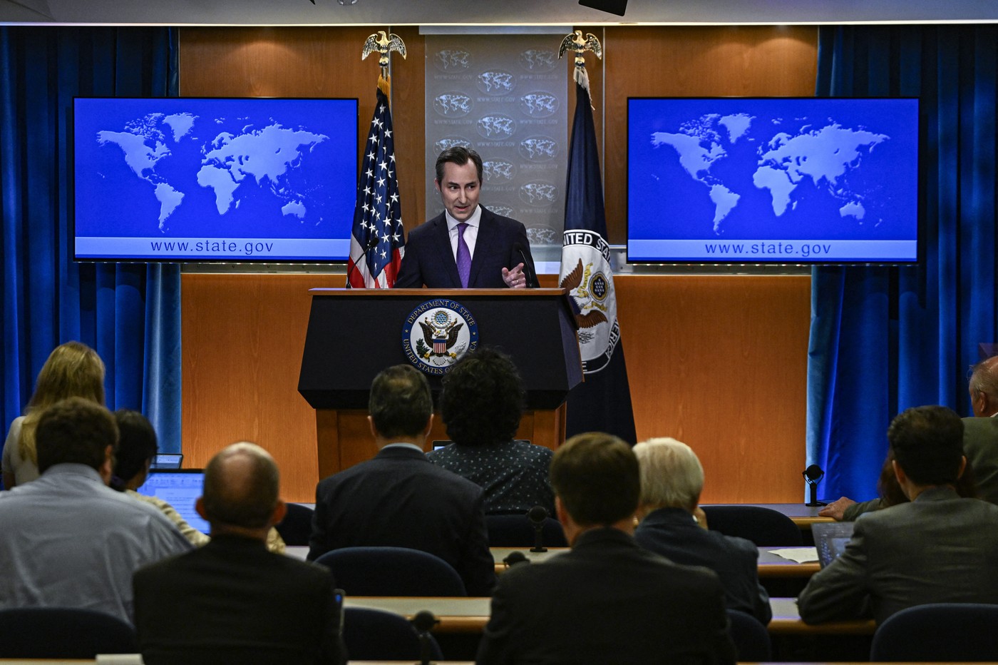 SUA așteaptă explicații din partea Israelului după atacul asupra unei școli /Washingtonul avertizează asupra riscurilor atragerii IRANULUI în conflict