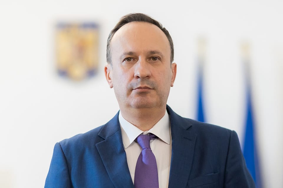 România, printre puţinele ţări al căror deficit este realizat pe INVESTIȚII. Singura cale spre dezvoltare este push-ul investiţional
