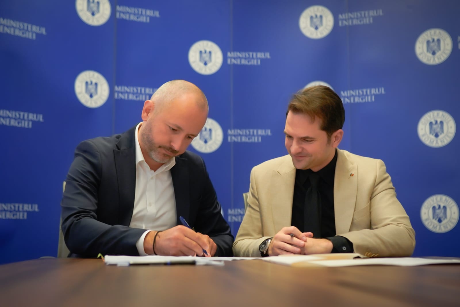 Transelectrica o nouă finanțare pentru un proiect inovator în România. Investiția va crește inclusiv capacitatea de transfer cu statele vecine