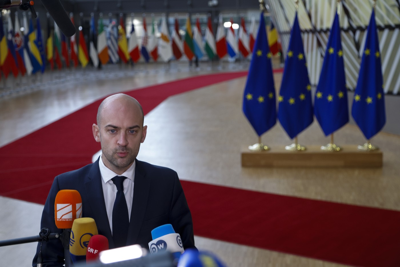 Franța crede că Ucraina va ajunge să negocieze cu RUSIA de pe o poziție de forță