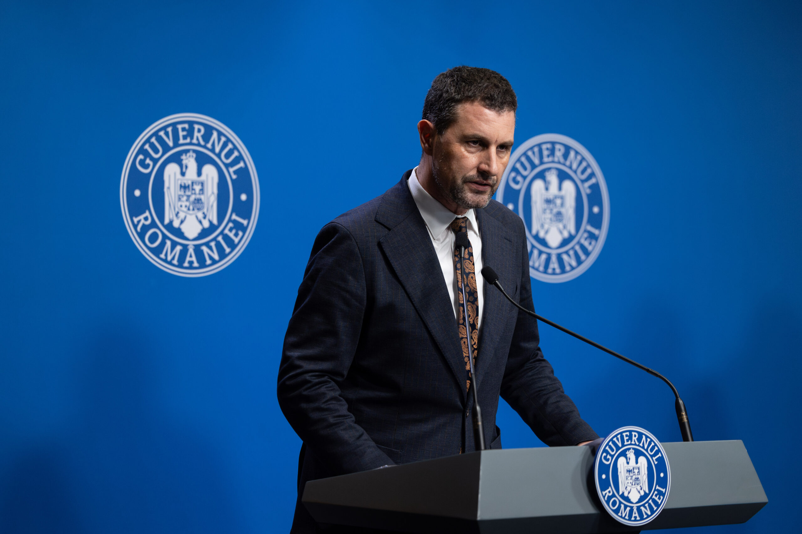 Ministrul Finanţelor spune că se lucrează la elaborarea bugetului: „Nu creștem TVA”