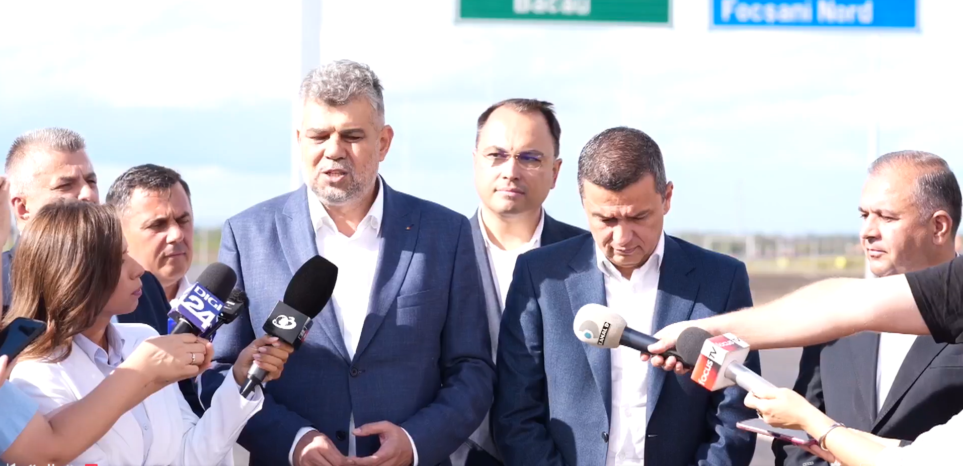 Premierul și ministrul Transporturilor participă la semnarea celui mai mare contract din istoria CNAIR: autostrada Poarta Sălajului-Nuşfalău