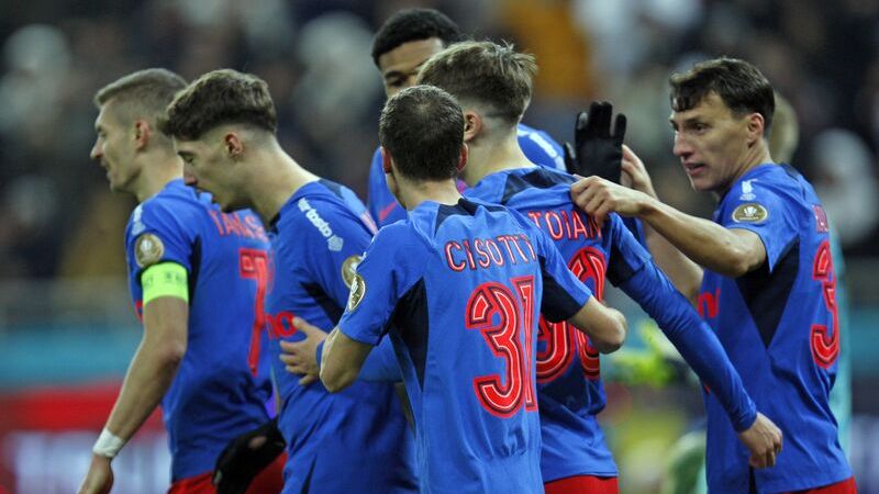FCSB – U Cluj, de la ora 21:15. Campioana României, echipa care a uitat să mai piardă!