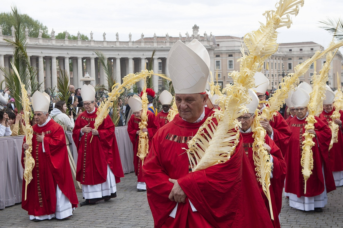 Primul cardinal condamnat vrea să participe la Conclav