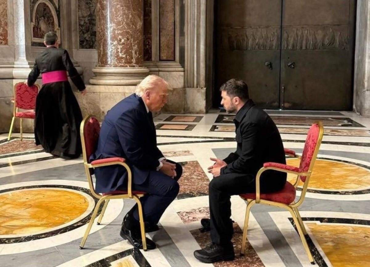 VIDEO Ce și-au spus Volodimir Zelenski și Donald Trump la funeraliile Papei Francisc. Un expert în citirea buzelor a dezvăluit conversația