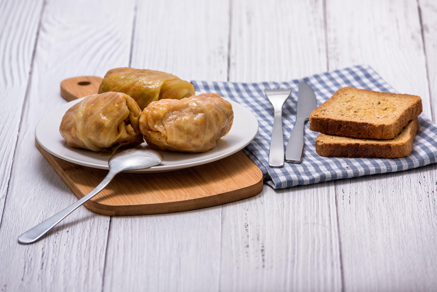 Verdețurile pentru sarmalele și drobul de Paște, mai scumpe în acest an. Cât a ajuns să coste o legătură de ceapă