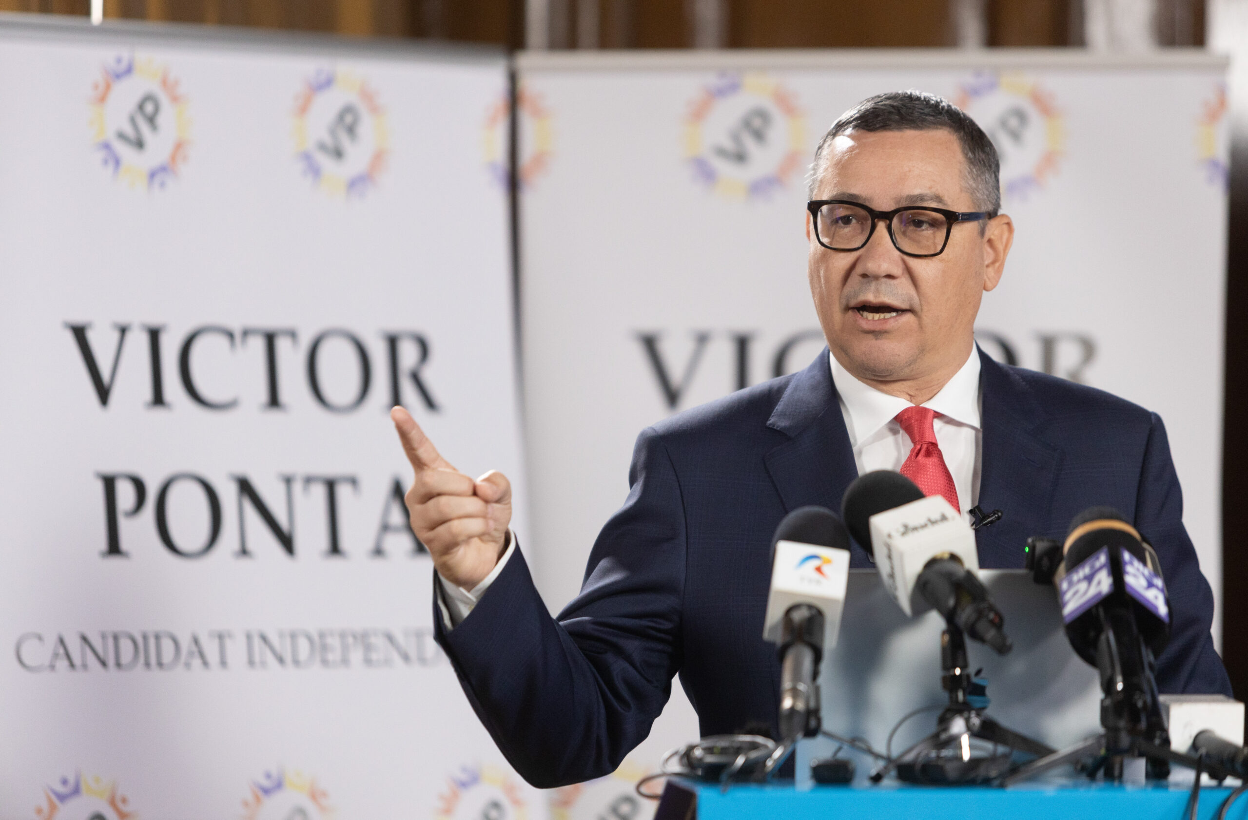 S-a terminat cu magazine românești și cu firme românești