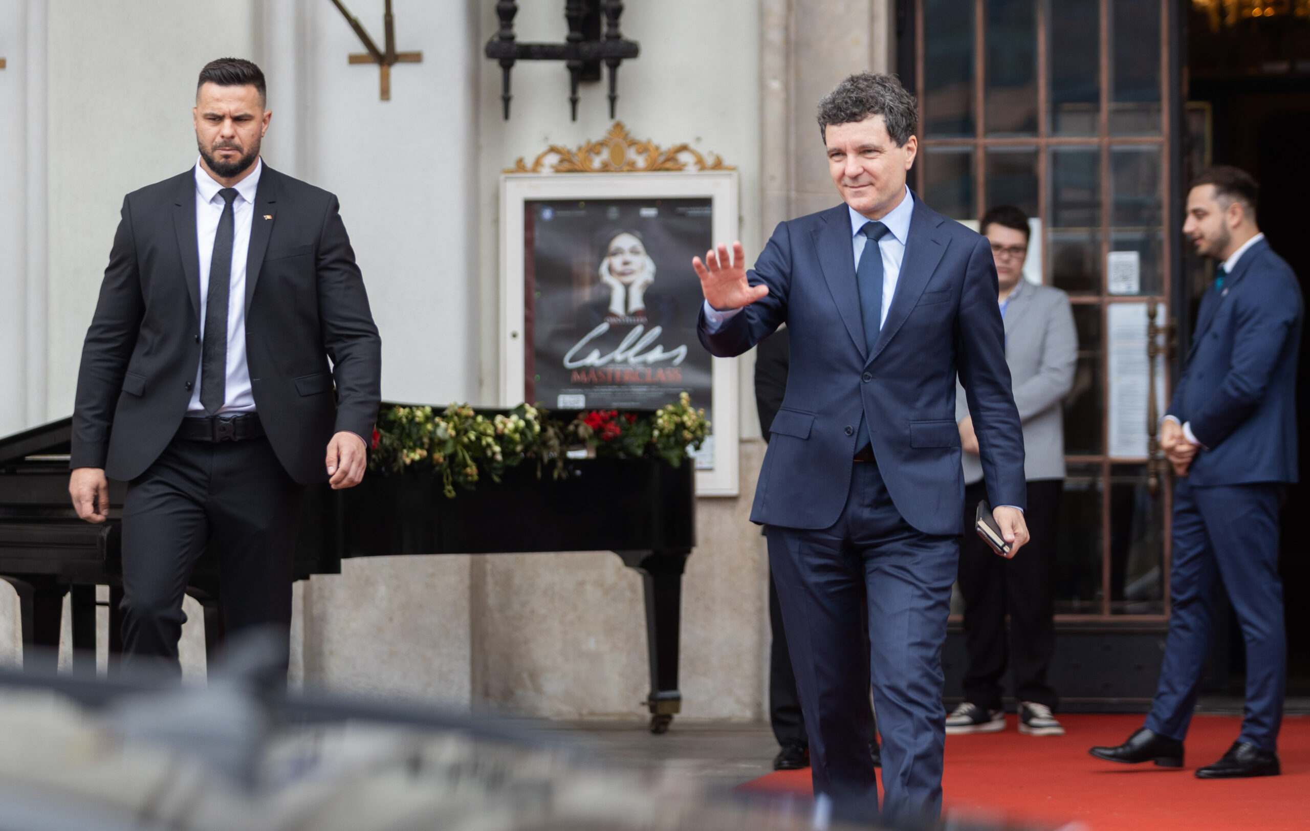 „Nu va fi ușor. Vom face și greșeli, vom avea și piedici”