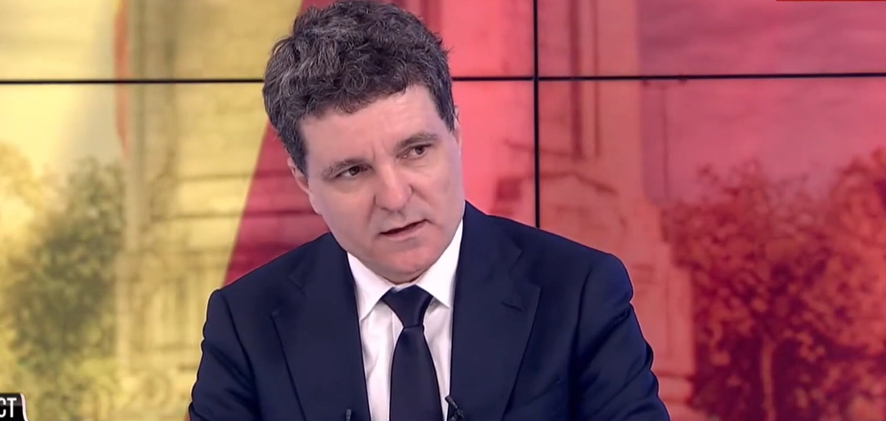 „Sunt pentru management privat în companiile statului”