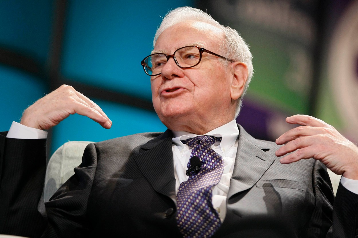 Warren Buffet se retrage de la conducerea Berkshire Hathaway