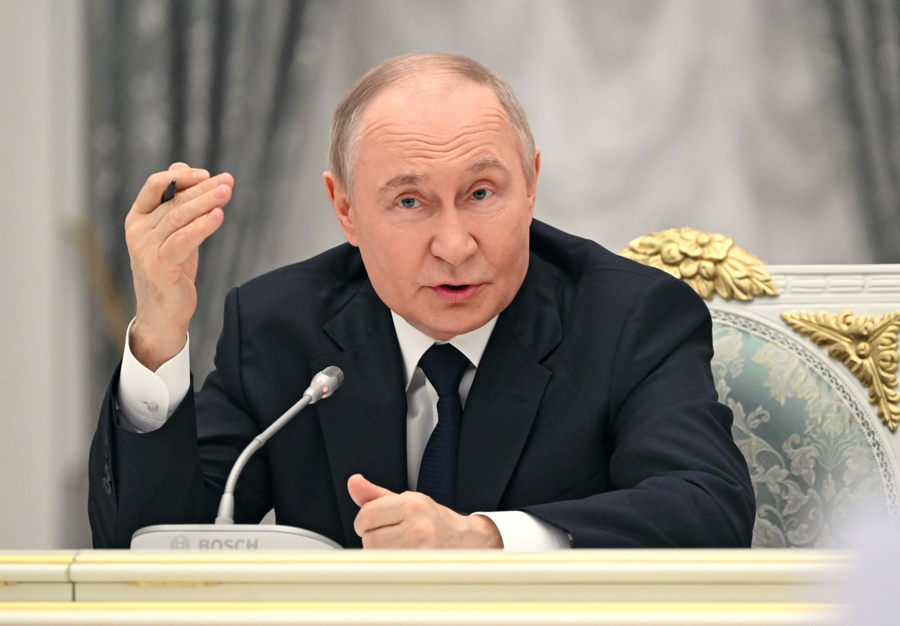 Rusia consideră „PERICULOASĂ” decizia țărilor europene privind rachetele furnizate Ucrainei /„În contradicție cu aspirațiile spre o soluție negociată”
