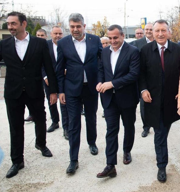 Opinia mea este că ar fi bine să rămânem în opoziție. Părerile sunt împărțite, să știți