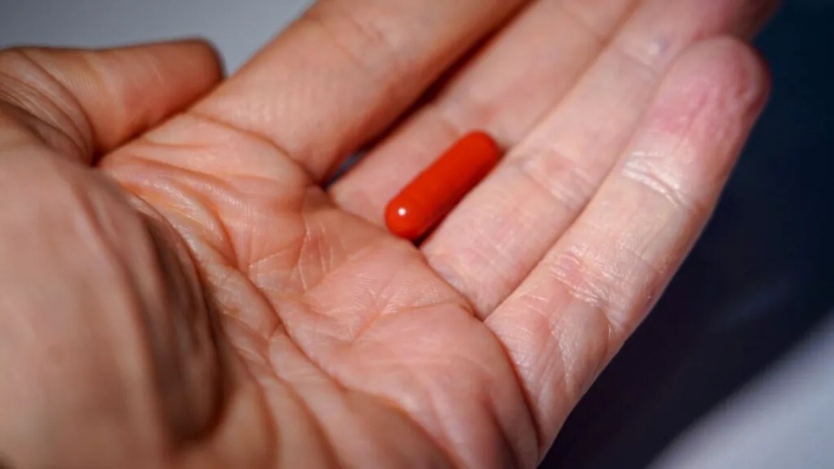 Pastile cu pudră de fecale – soluția neașteptată împotriva infecțiilor letale