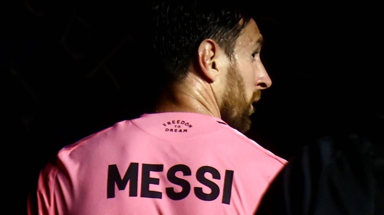 Americanii, uluiți de reușita lui Lionel Messi de la Mondialul Cluburilor: ”Moment de magie! A dedicat golul bunicii sale”