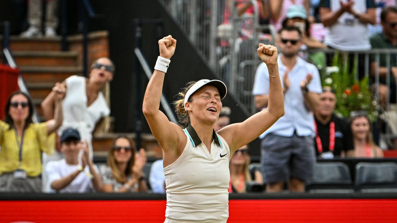 „Bunica“ din tenis, formidabilă: Tatjana Maria a câștigat trofeul la Londra, izbucnind în lacrimi