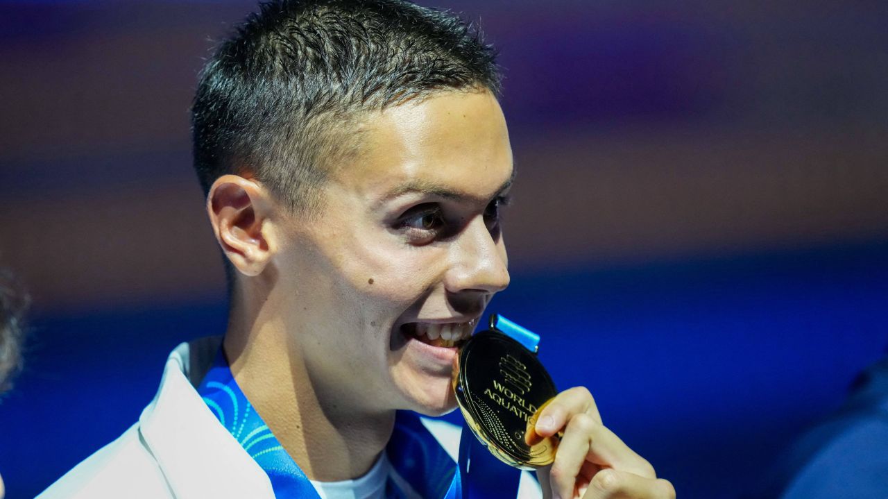 David Popovici a fermecat Statele Unite după ce l-a învins pe Luke Hobson la Singapore: ”Fascinant! Asta spera americanul nostru”