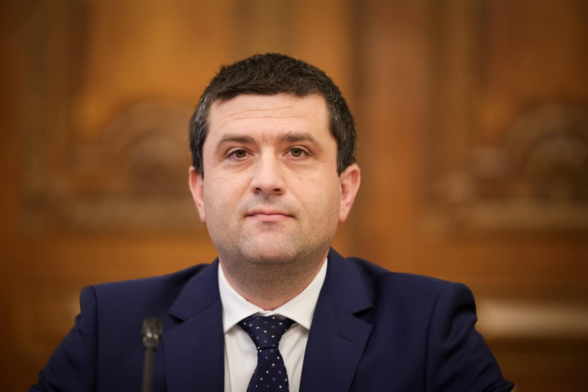 după Anastasiu, încă un ministru îl sfidează pe Ilie Bolojan
