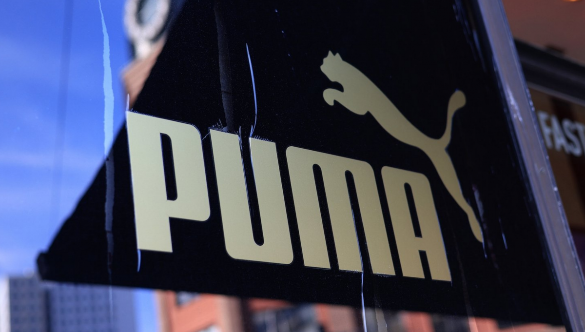 Acțiunile Puma sunt în picaj liber, după revizuirea în scădere a estimărilor de vânzări şi profit, pe fondul tarifelor americane
