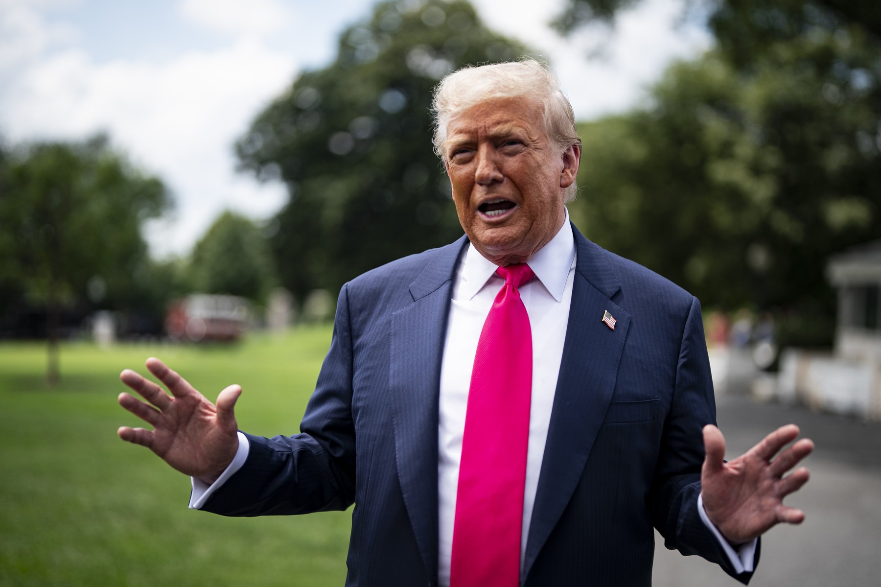 Trump dă asigurări că nu susține atacurile Ucrainei asupra Moscovei /”Nu sunt de partea nimănui”