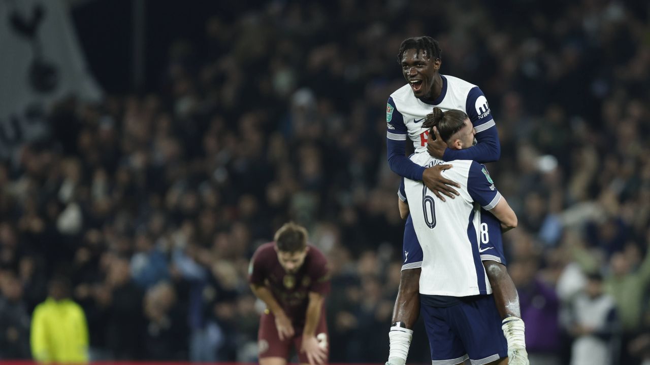 OUT de la Tottenham! Drăgușin își ia adio de la un coleg: „100% confirmat”