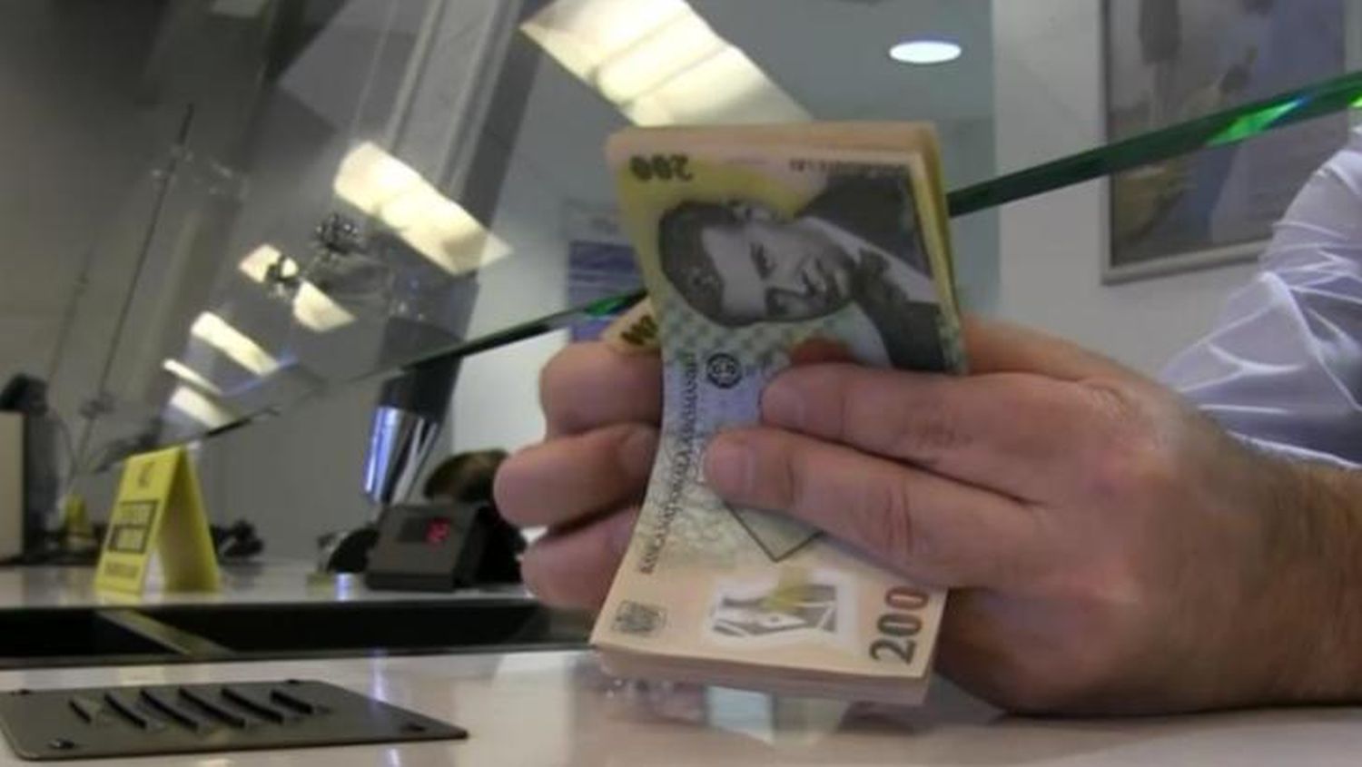 O bancă cunoscută din România dispare de pe piață. Tranzacția a fost finalizată