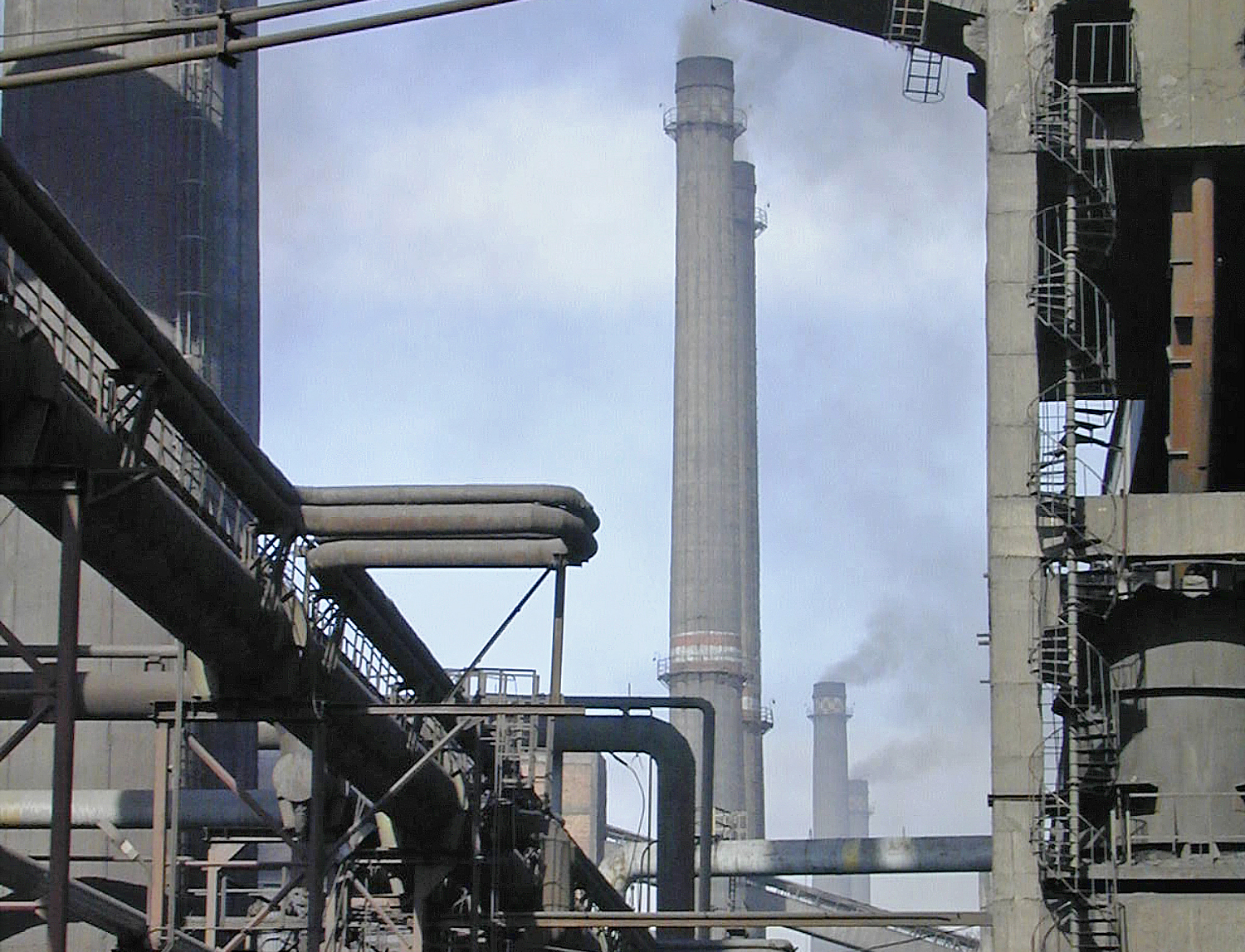 Președintele CJ Galați anunță că 7.000 de angajați ai Sidex Galați ar putea rămâne pe drumuri. Bolojan a creat un comitet interministerial