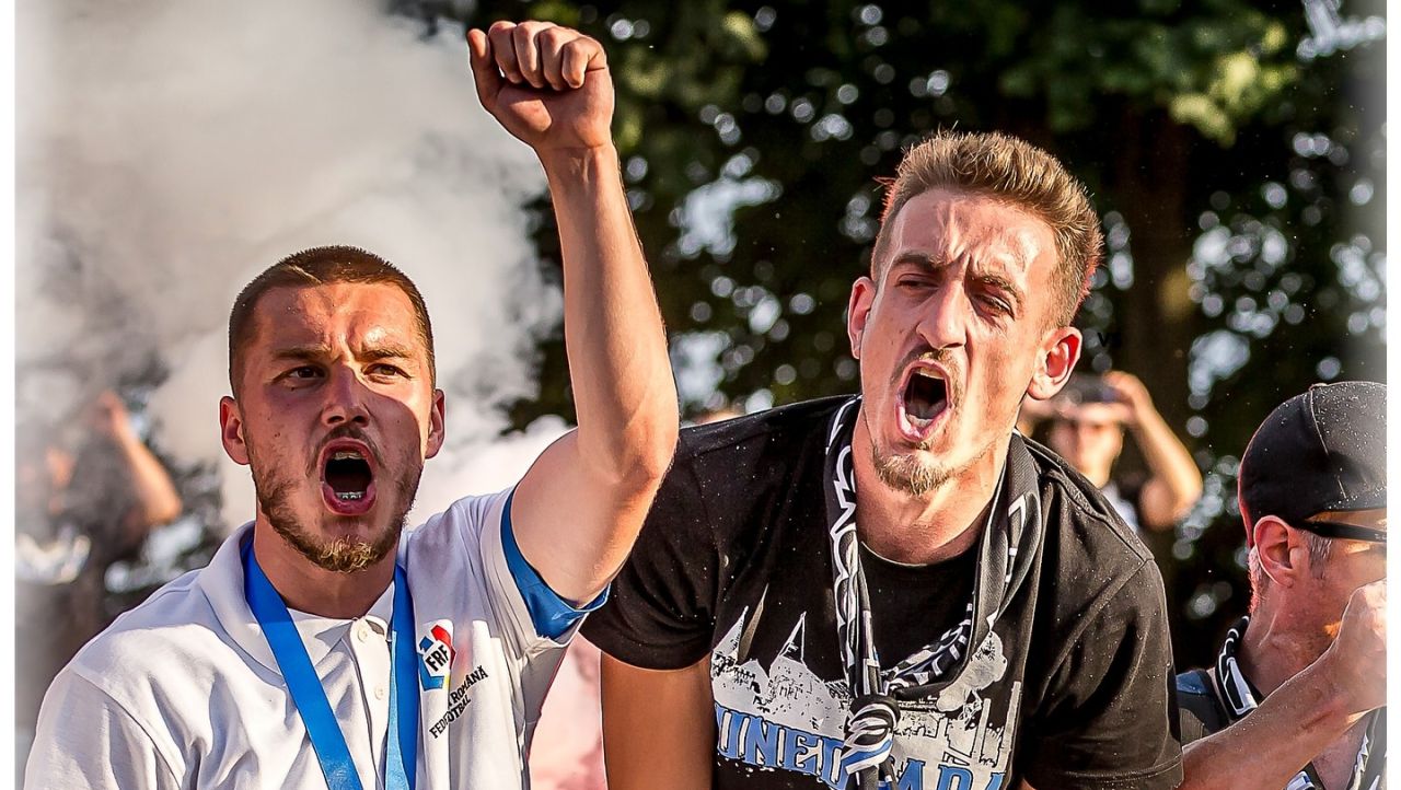 Cine e ”ultimul mohican” de la Corvinul: ”Appreciation post / Felicitări pentru întreaga carieră!”