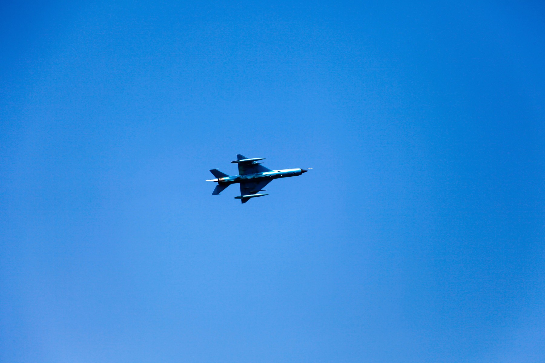 Rusia continuă provocările /Avioane ruse au survolat la joasă altitudine o platformă petrolieră poloneză