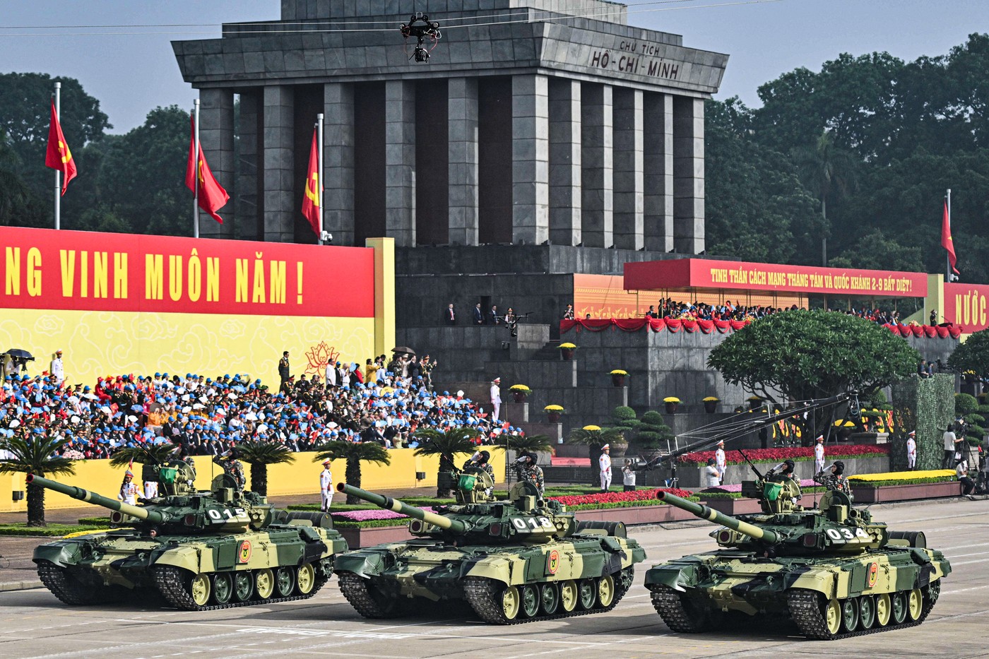 Rusia și Vietnamul folosesc profituri din energie pentru a evita sancțiunile SUA /Moscova și Hanoi mențin contractele militare