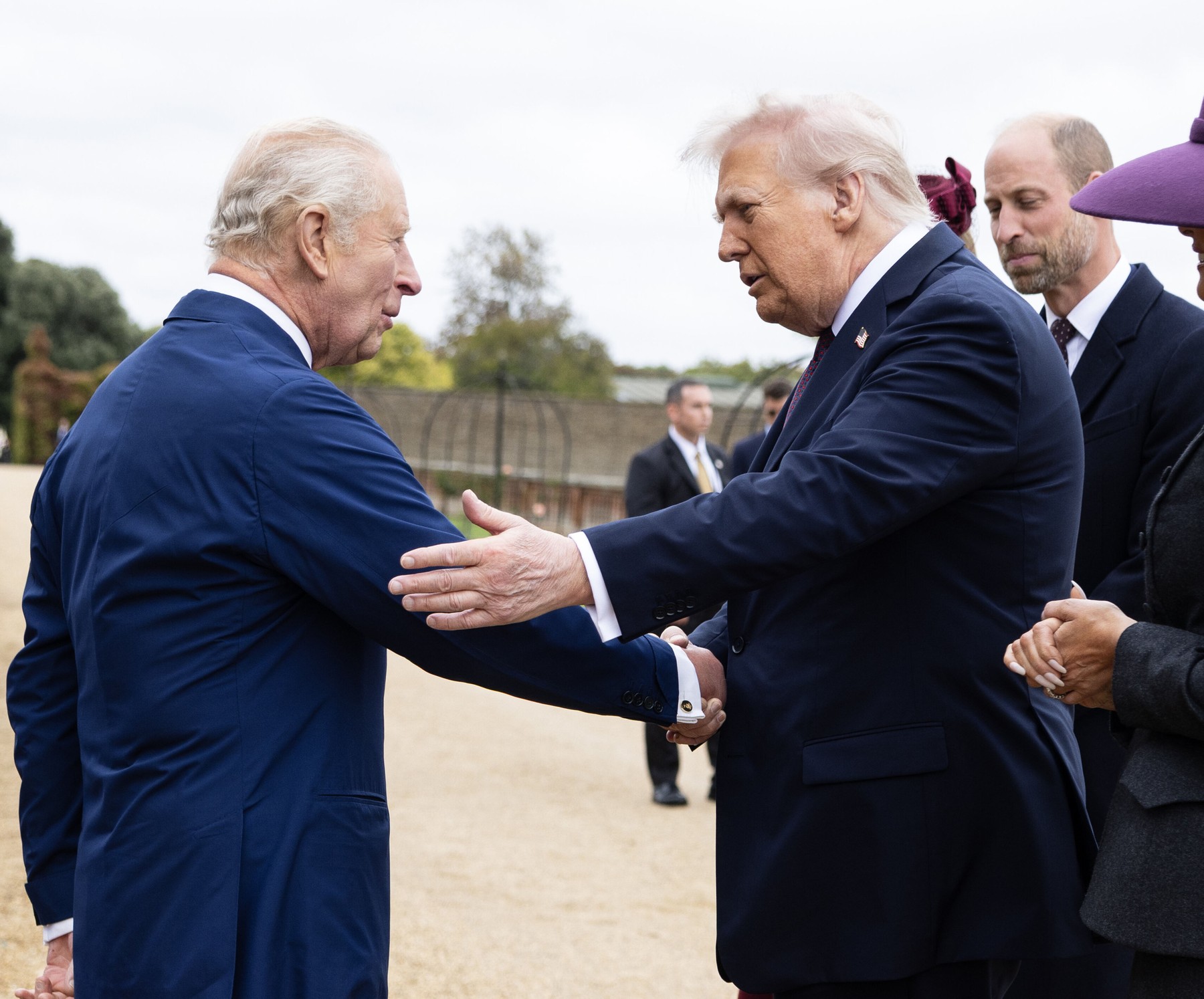 Mulți britanici se opun vizitei lui Trump /Premierul Keir Starmer nu își permite acest lux