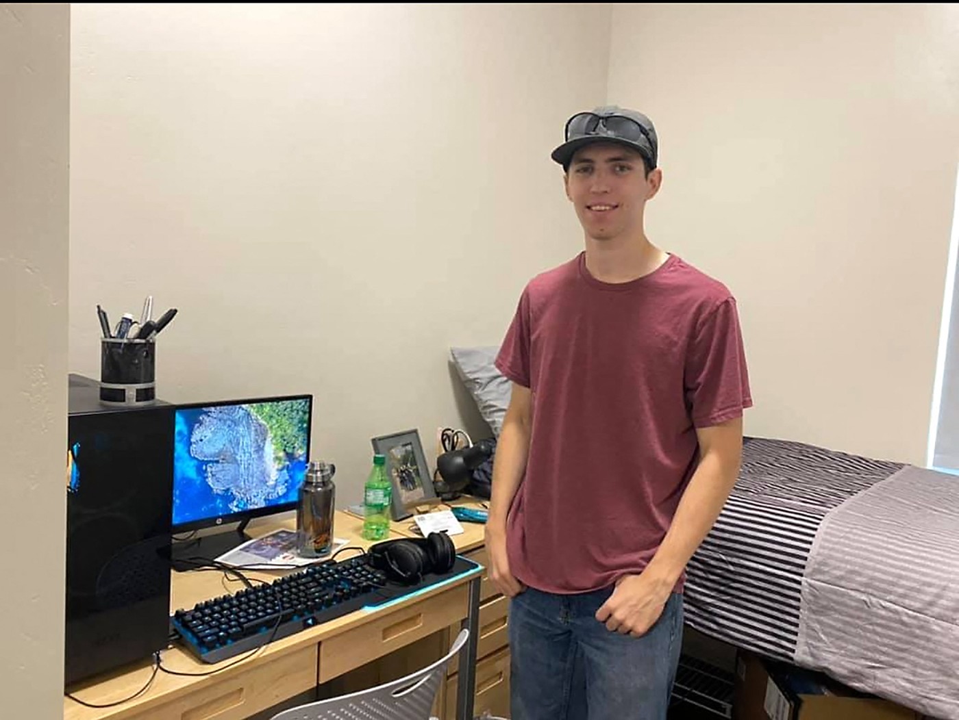 Îmi pare rău, eu am fost