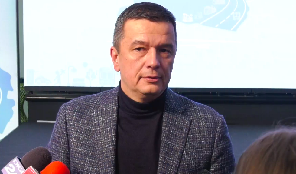 Trebuie să lucrăm la statuia unora, în loc să rezolvăm probleme