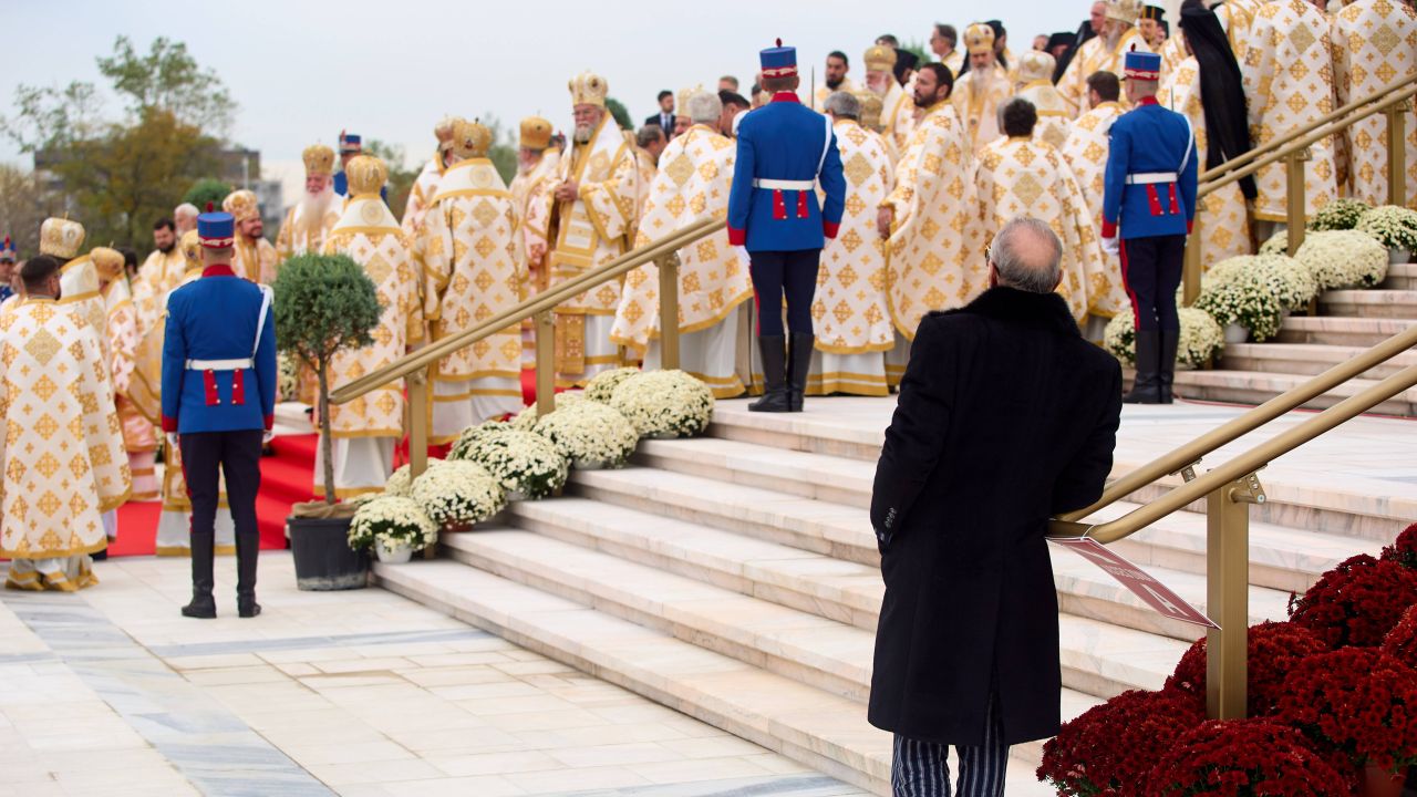 Gigi Becali, donație de două milioane de euro la Catedrală. Unde au ajuns banii? Patriarhia a invocat legea