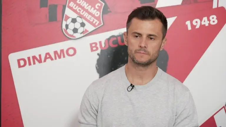 S-a lăsat cu scandal la derby! Șeful lui Dinamo a luat foc și a dat buzna în vestiarul Rapidului