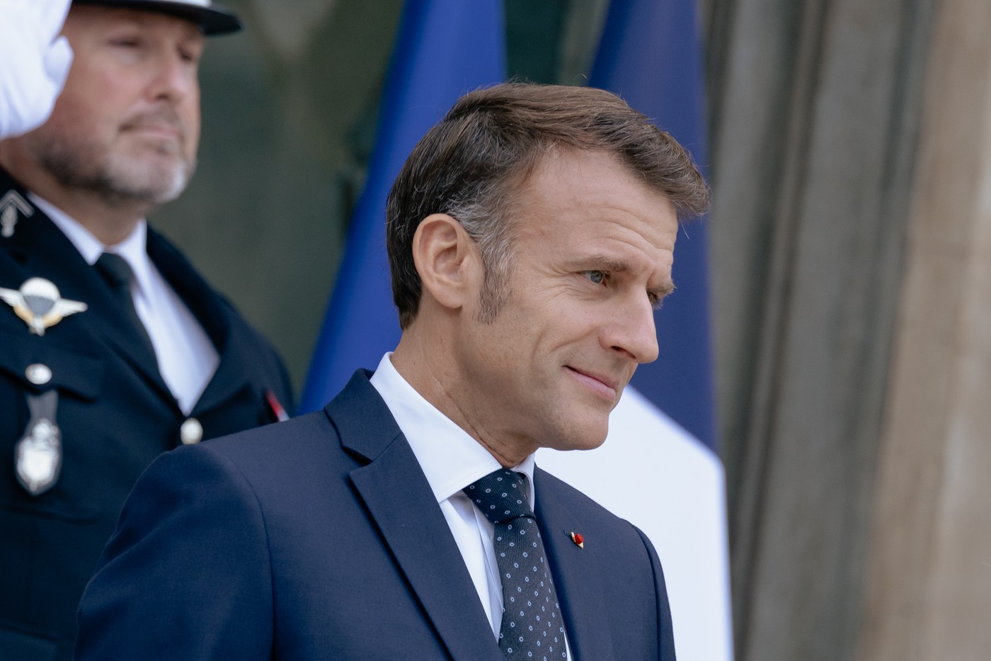 Franța trebuie să-și sporească producția de echipamente de apărare/Țările NATO depun eforturi pentru a crește investițiile militare