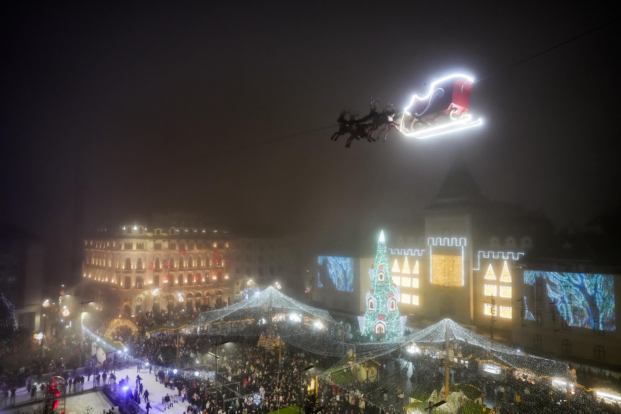 Târgul de Crăciun de la Craiova se deschide pe 14 noiembrie și vrea să atingă un nou record de vizitatori