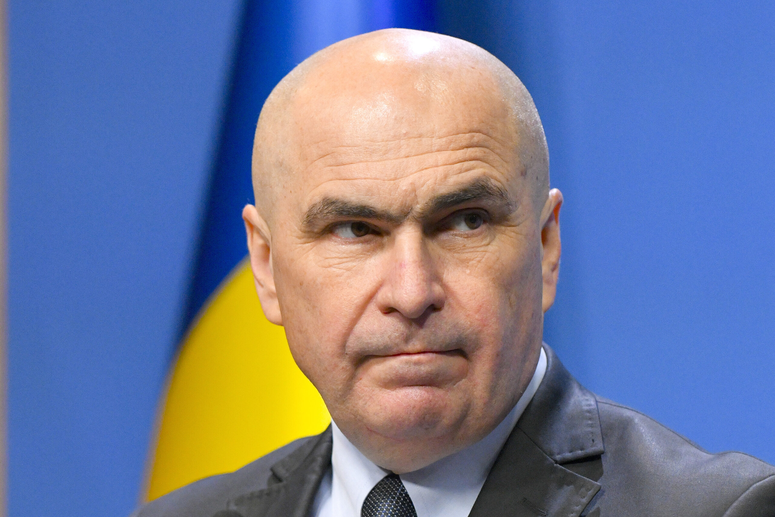 Bolojan REFUZĂ să se prezinte în Parlament ca să dea explicații despre plecarea trupelor americane